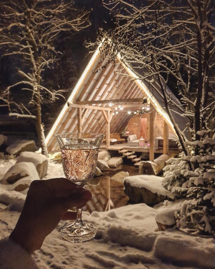 Gorska Osada Luxury Chalets Zakopane โปโรนิน ภายนอก รูปภาพ