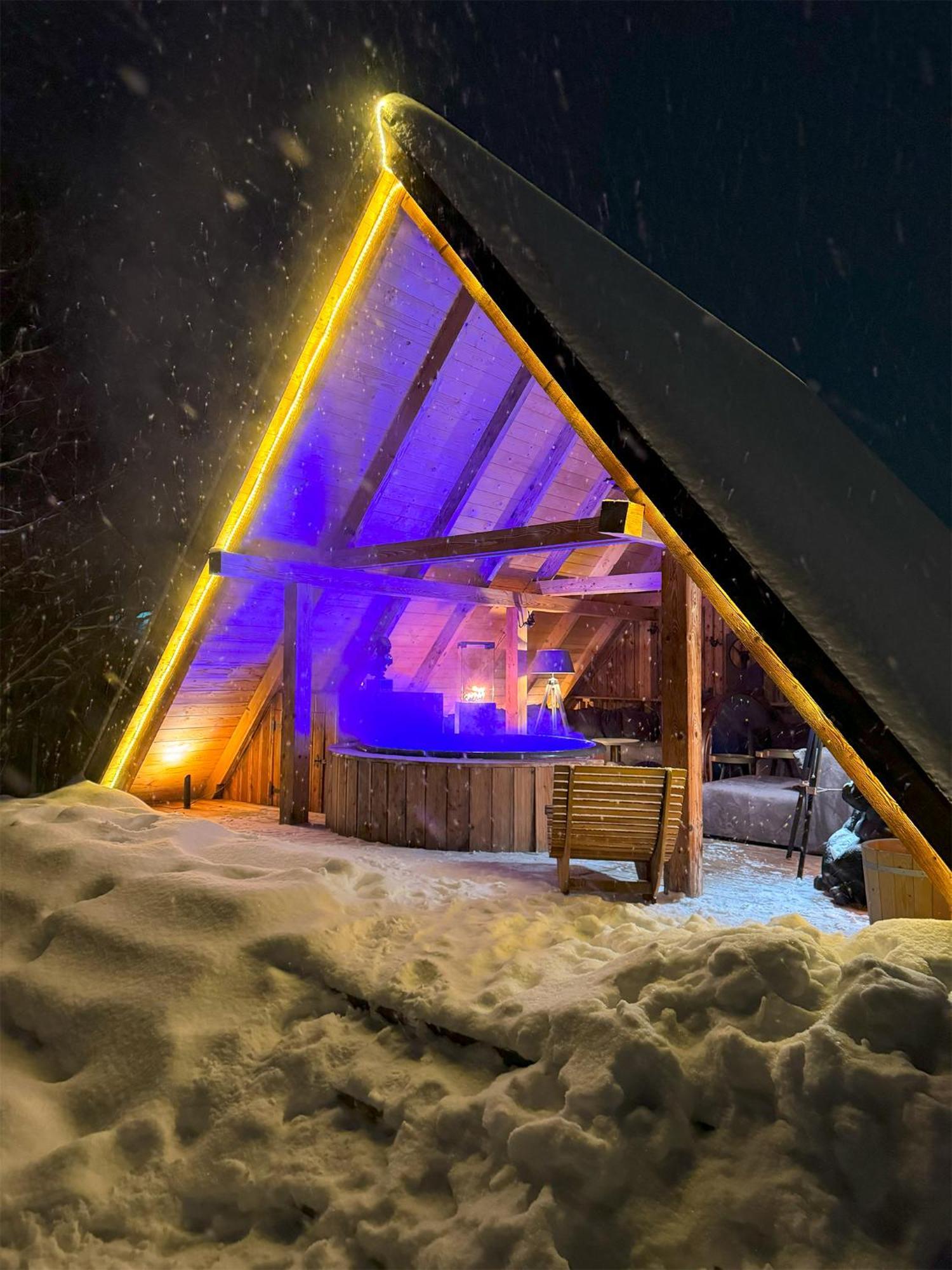 Gorska Osada Luxury Chalets Zakopane โปโรนิน ภายนอก รูปภาพ